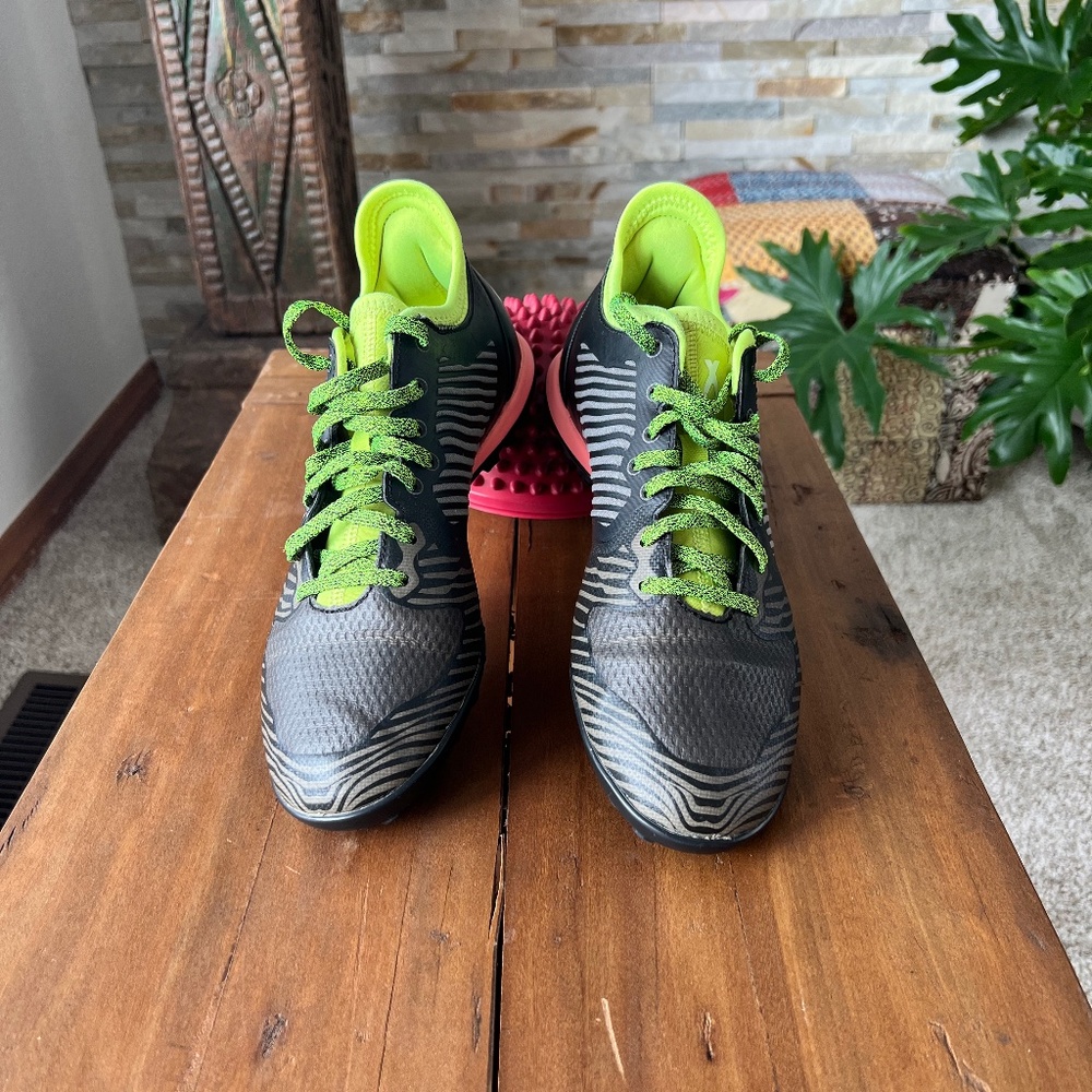 Adidas X turf shoe - mens size. 7.5